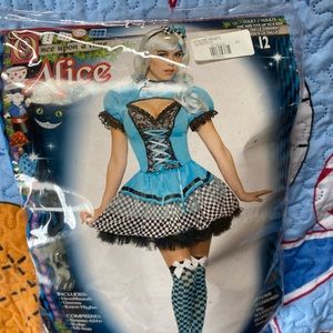 Alice once upon a time Halloween costume Unique- M